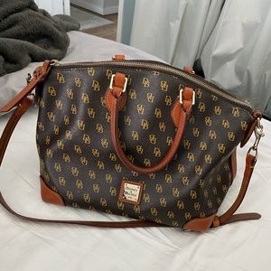 Dooney & Bourke Gretta Handbag
